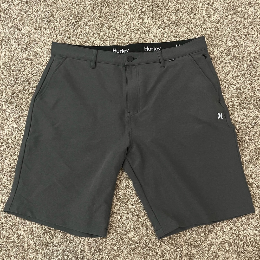 Hurley Black Flat Front Shorts Casual Style